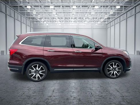 Used 2021 Honda Pilot Touring image 8