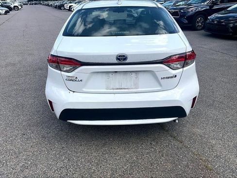 Certified 2021 Toyota Corolla LE w/ Carpet Mat Package (TMS) FWD image 10