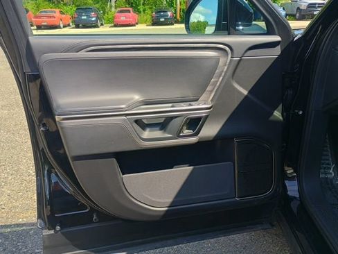 Used 2022 Rivian R1T Adventure AWD/4WD image 21