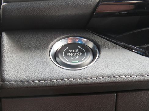 New 2025 Buick Enclave Preferred w/ Power Package image 27