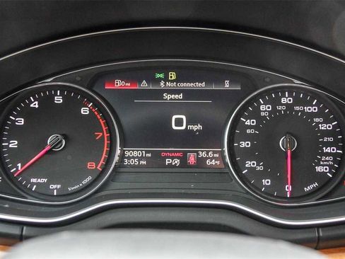 Used 2023 Audi Q5 2.0T Premium w/ Convenience Package image 21