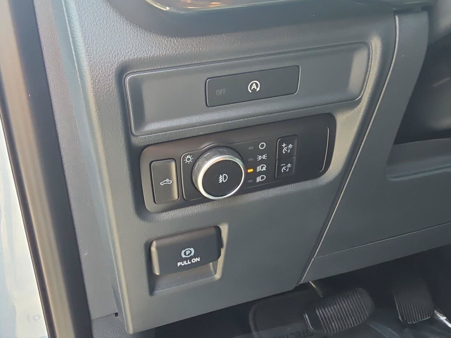 Used 2025 Ford F150 STX w/ Equipment Group 200A AWD/4WD image 28