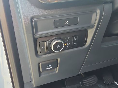 Used 2025 Ford F150 STX w/ Equipment Group 200A AWD/4WD image 28