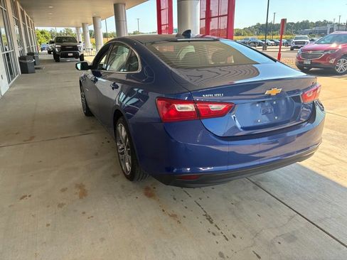 Used 2023 Chevrolet Malibu LT FWD image 3