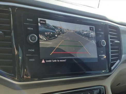 Used 2021 Volkswagen Atlas SEL Premium image 13