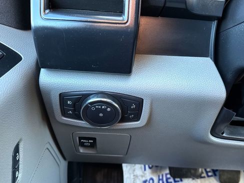 Certified 2017 Ford F150 XL w/ Equipment Group 101A Mid image 18