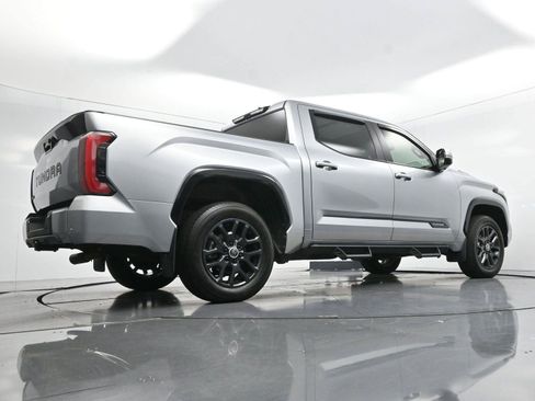 Used 2024 Toyota Tundra Platinum AWD/4WD image 50