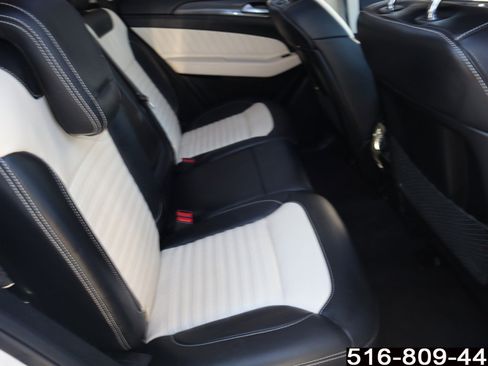 Used 2019 Mercedes-Benz GLE 43 AMG 4MATIC image 29