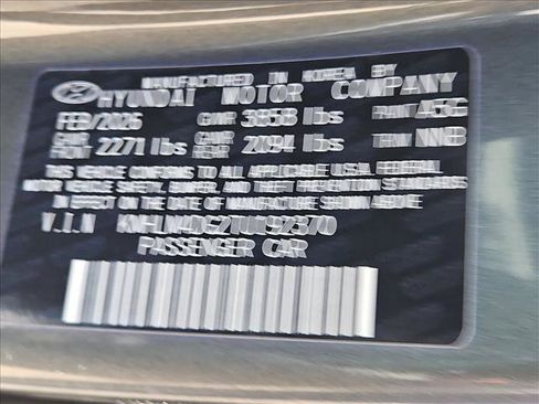 New 2026 Hyundai Elantra Sport FWD image 17
