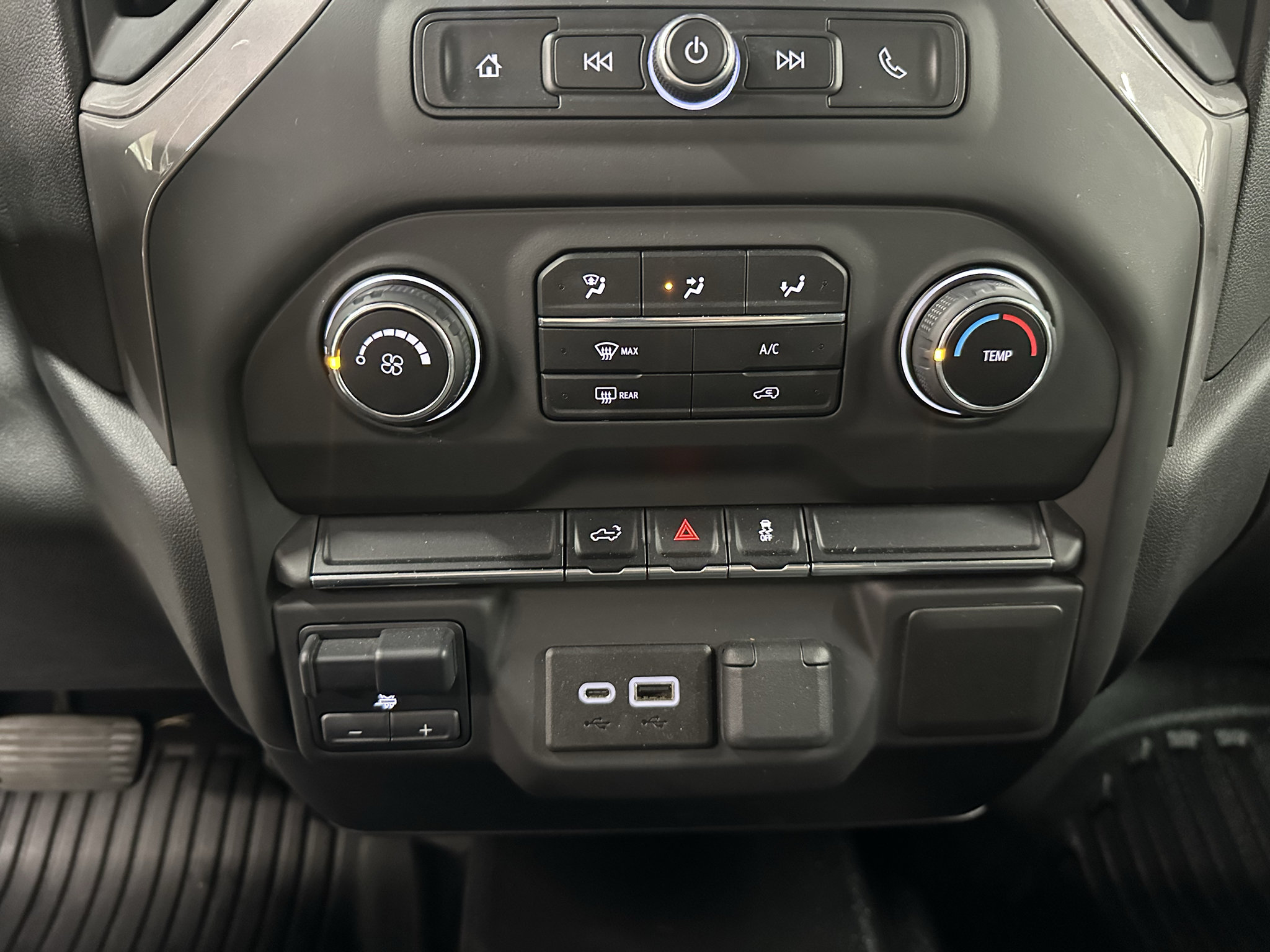 Certified 2021 Chevrolet Silverado 3500 W/T w/ WT Convenience Package AWD/4WD image 28