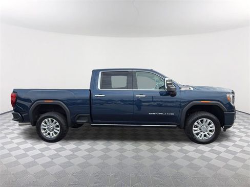 Certified 2023 GMC Sierra 2500 Denali w/ Denali Ultimate Package image 4