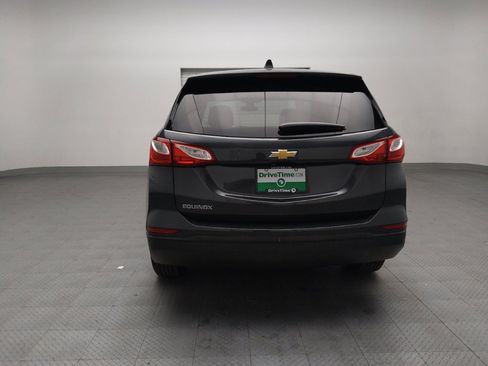 Used 2021 Chevrolet Equinox LS w/ LS Convenience Package image 6