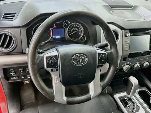 Used 2017 Toyota Tundra SR5 w/ TRD Off Road Package AWD/4WD image 18