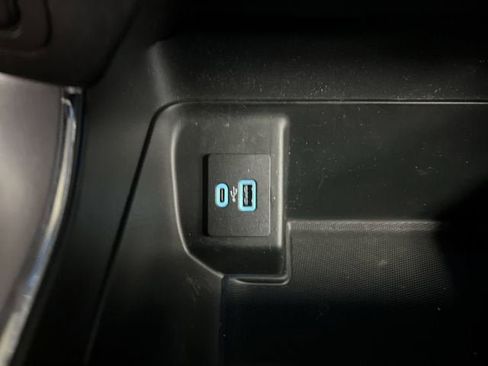 Used 2022 Ford F150 XLT w/ Equipment Group 302A High AWD/4WD image 35