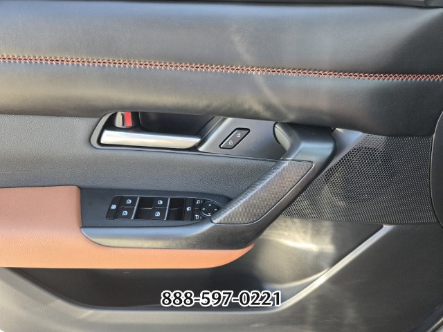 Used 2025 MAZDA CX-50 AWD 2.5 Turbo w/ Weather Package image 31