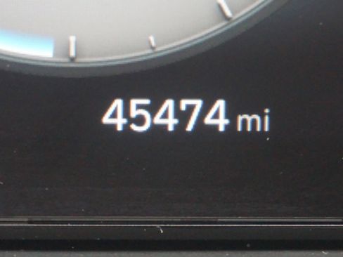 Used 2022 Hyundai Santa Cruz Limited image 27