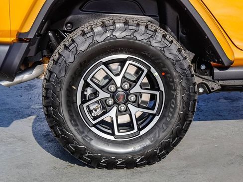 New 2026 Jeep Wrangler Unlimited Rubicon AWD/4WD image 12