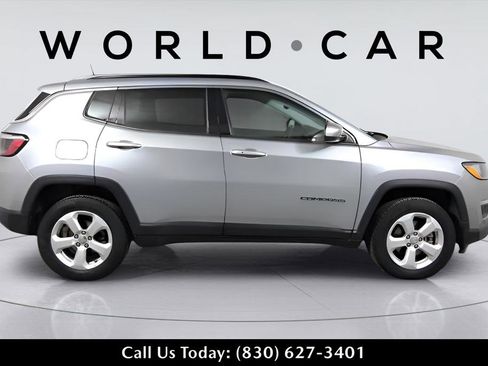 Used 2021 Jeep Compass Latitude AWD/4WD image 9