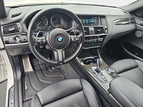 Used 2017 BMW X4 M40i AWD/4WD image 19