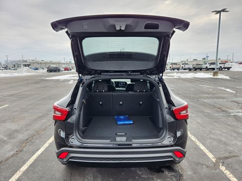 New 2026 Chevrolet Trax RS image 7