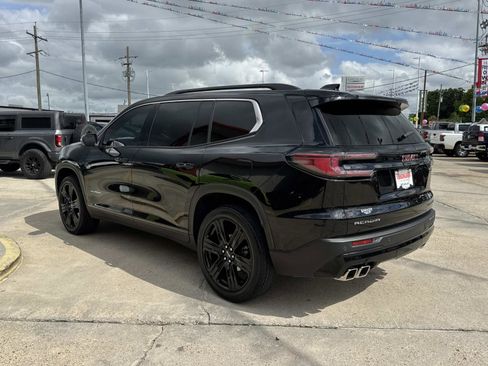 Used 2024 GMC Acadia Elevation w/ Black Edition FWD image 5
