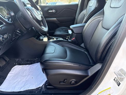 Used 2022 Jeep Cherokee Latitude Lux image 12