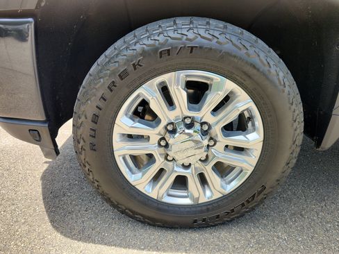 Used 2021 GMC Sierra 2500 Denali w/ Denali Ultimate Package AWD/4WD image 54