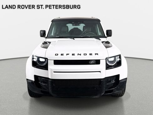 Used 2026 Land Rover Defender 110 X-Dynamic SE AWD/4WD image 2