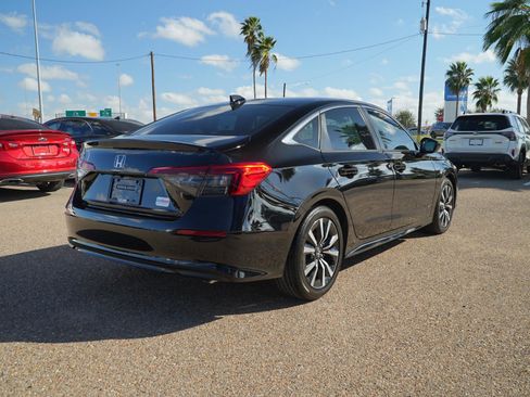 Used 2023 Honda Civic EX image 5
