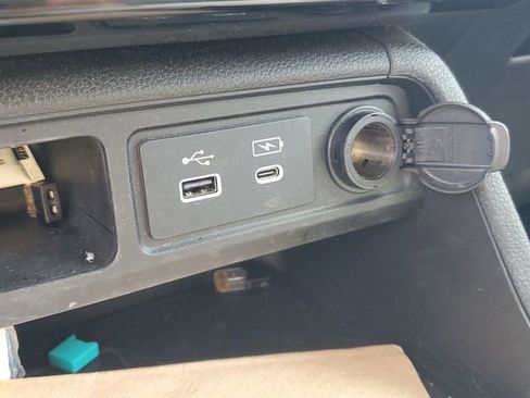 Used 2023 Honda Pilot Elite image 27