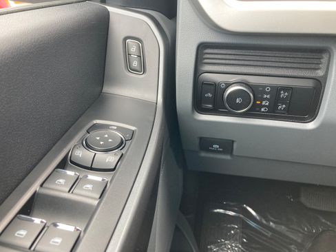 New 2026 Ford F350 XL w/ STX Appearance Package AWD/4WD image 18