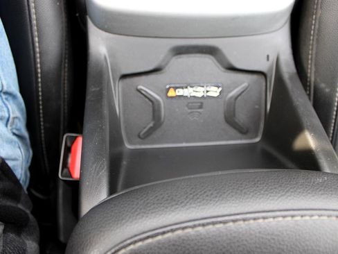 Used 2018 Chevrolet Colorado ZR2 w/ ZR2 Dusk Special Edition image 18