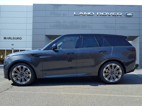 New 2026 Land Rover Range Rover Sport Dynamic SE AWD/4WD image 6