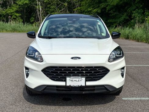 Certified 2022 Ford Escape SEL w/ SEL Stealth AWD Package image 2