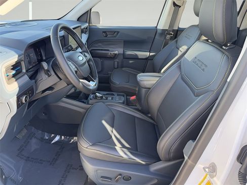 New 2025 Ford Maverick Lobo image 10