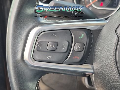 Used 2022 Jeep Wrangler Unlimited Sahara w/ LED Lighting Group AWD/4WD image 20
