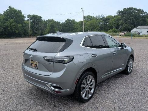 Used 2023 Buick Envision Avenir FWD image 6