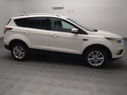 Used 2018 Ford Escape Titanium w/ Ford Safe & Smart Package AWD/4WD image 11
