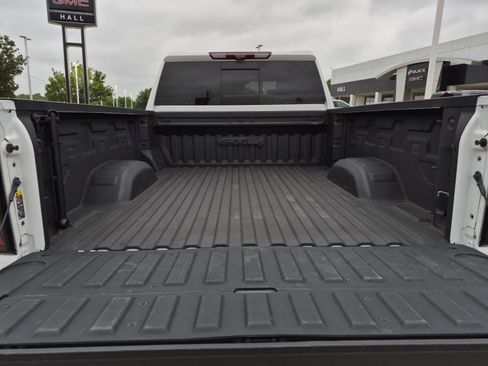 Certified 2024 GMC Sierra 2500 AT4 w/ AT4 Premium Plus Package AWD/4WD image 10