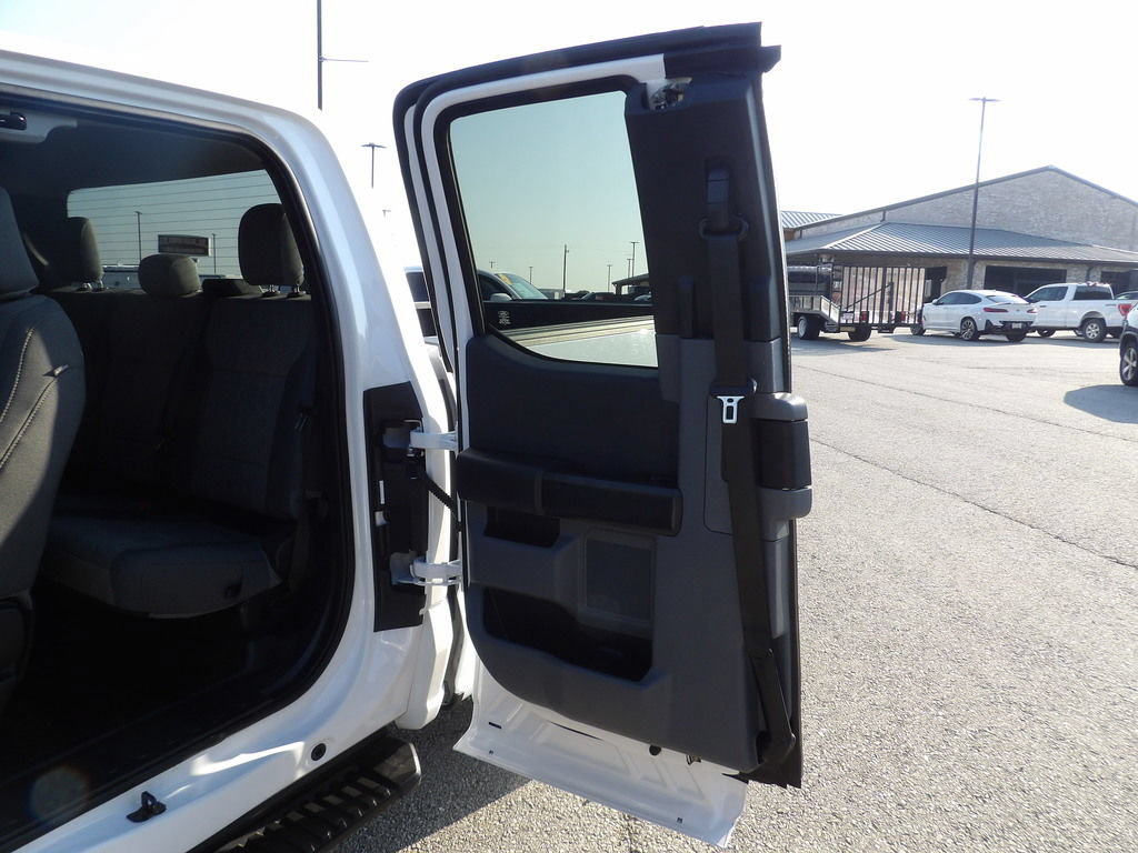 Used 2022 Ford F150 XL w/ Equipment Group 101A High AWD/4WD image 28
