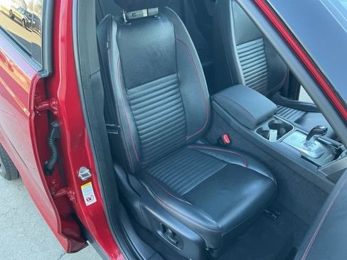 Used 2023 Land Rover Discovery Sport S R-Dynamic image 28