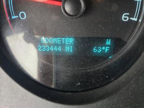 Used 2013 GMC Yukon XL SLT image 9