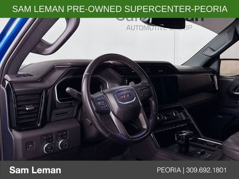 Used 2023 GMC Sierra 1500 AT4 w/ AT4 Preferred Package image 9