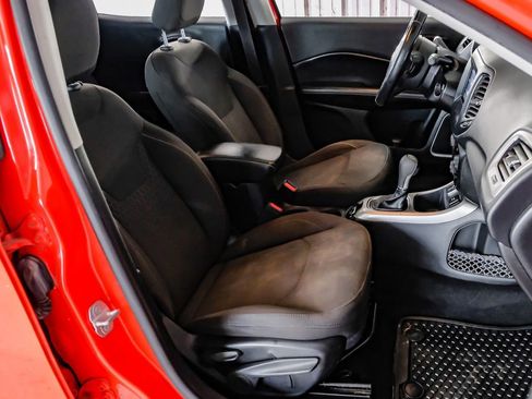 Used 2020 Jeep Compass Sport w/ Cold Weather Group image 31