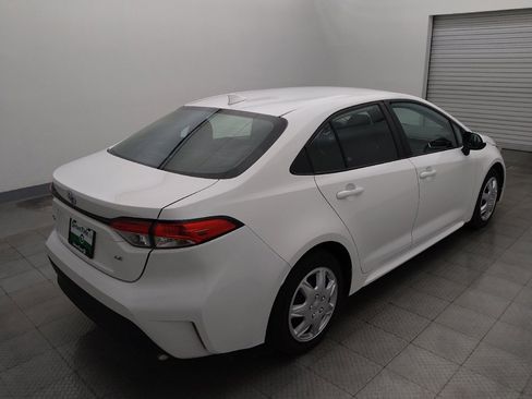 Used 2024 Toyota Corolla LE FWD image 9