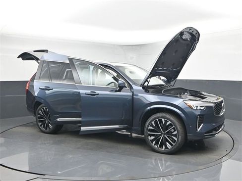 New 2026 Volvo XC90 T8 Ultra image 53