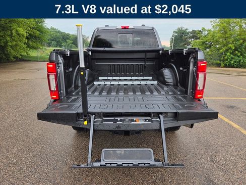 Used 2022 Ford F250 Lariat w/ Tremor Off-Road Package AWD/4WD image 6