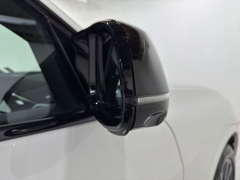 Certified 2024 BMW X5 M60i image 26