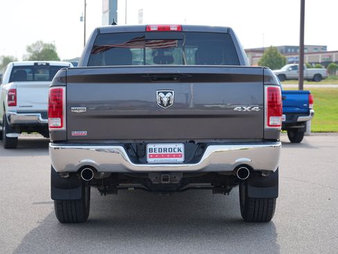 Used 2016 RAM 1500 Laramie AWD/4WD image 4
