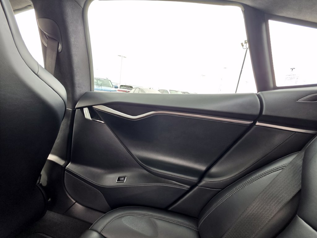 Used 2020 Tesla Model S Long Range AWD/4WD image 19
